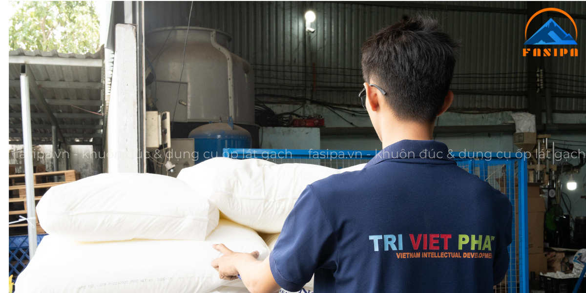 Xưởng chuyên sản xuất ke nêm lát gạch